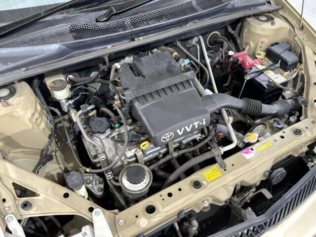 2000 TOYOTA PLATZ