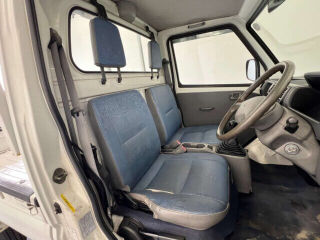 1999 MITSUBISHI MINICAB TRUCK