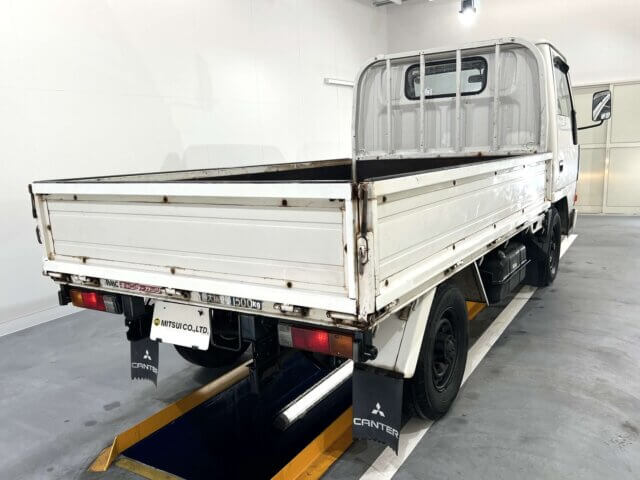 1992 MITSUBISHI CANTER